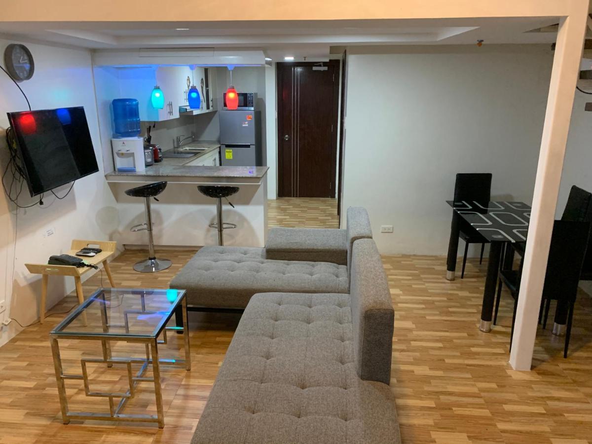 Club Ultima Cebu City Екстериор снимка